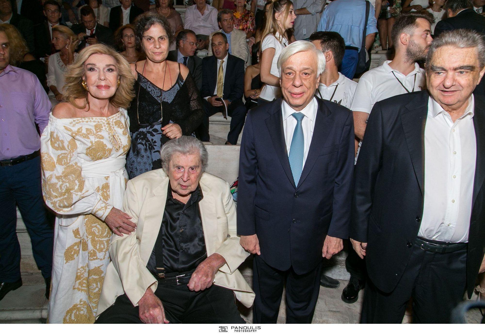 Θεοδωράκης