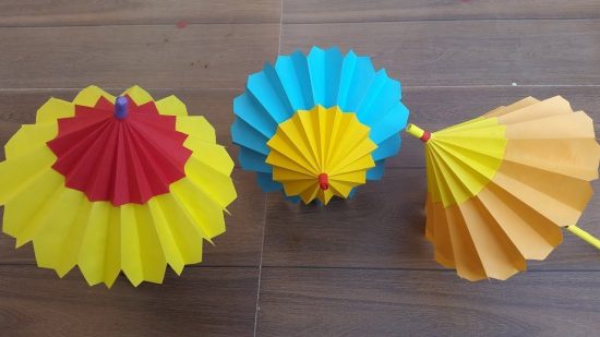 DIY: Φτιάξτε βήμα-βήμα διακοσμητικές ομπρελίτσες από χαρτί (video)
