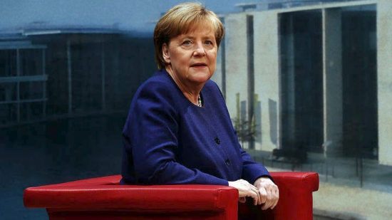 Μέρκελ: Τηρείτε τους κανόνες για τον κορονοϊό για να λειτουργούν η οικονομία και τα σχολεία