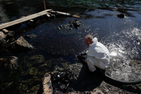 Ο EMSA επιβεβαιώνει Μητσοτάκη και διαψεύδει Κουρουμπλή: Υπήρχαν 16 πλοία διαθέσιμα