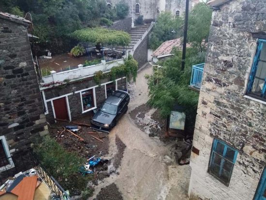 Πρωτοφανής καταστροφή στη Σαμοθράκη από τη θεομηνία (pics+video)