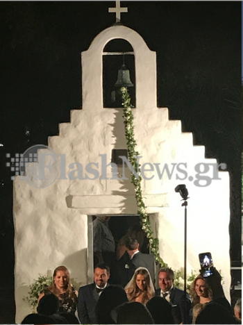 Παντρεύτηκε η Ελένη Τσολάκη: Δείτε φωτογραφίες από τον γάμο της (pics&video)