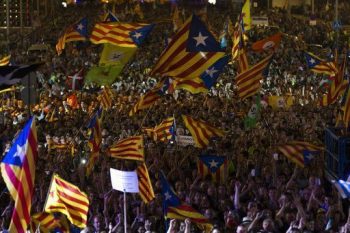 Καταλονία: Νίκη των αυτονομιστών δείχνουν τα exit-polls