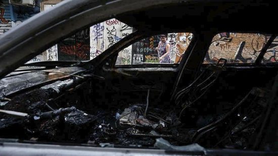 Φωτιά σε Ι.Χ. τα ξημερώματα στον κόμβο Αγ. Παύλου