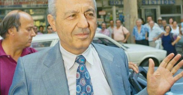 Πέθανε ο στρατηγός Νίκος Γρυλλάκης