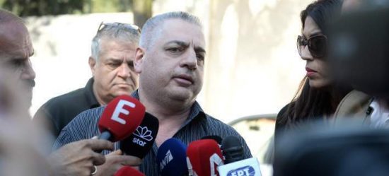Οργή πολιτών για τον κατηγορούμενο για τη δολοφονία της εφοριακού (video)