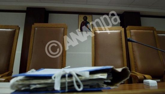 Συμβολαιογράφοι: Αυτοί είναι οι περίεργοι πλειστηριασμοί που ματαιώθηκαν από τις συλλογικότητες