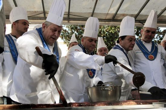 Στο βιβλίο Γκίνες η Καρδίτσα για τη μεγαλύτερη νουγκατίνα