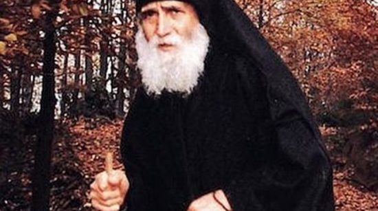Προστάτης των διαβιβαστών του στρατού ανακηρύχθηκε Ο Άγιος Παΐσιος