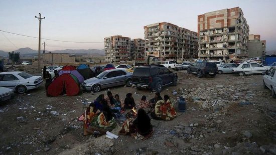 Ιράν: Στους 328 ανήλθε ο αριθμός των νεκρών, 2.500 είναι οι τραυματίες