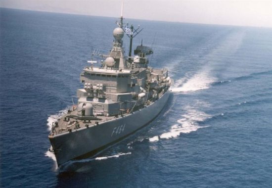 Ατύχημα με τη φρεγάτα Κανάρης-Προσάραξε στη νησίδα Αταλάντη 