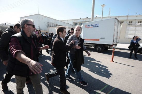 Μέλος του Ρουβίκωνα: Ελάτε να υποδεχθούμε τον «αγωνιστή πρότυπο» Κουφοντίνα!