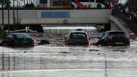 Δούρου ζήτησε, Δημητρίου διέταξε: Ποινική έρευνα για τη δημοσιοποίηση των υπόπτων για τις πλημμύρες στη Μάνδρα!