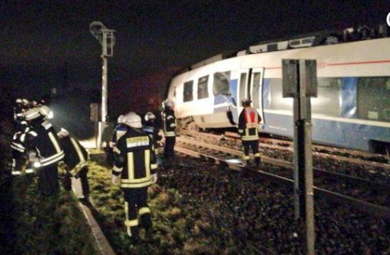 Σύγκρουση τρένων κοντά στο Ντίσελντορφ – Τουλάχιστον 50 τραυματίες