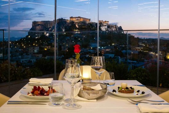 Όταν το πρώην Υπουργείο Παιδείας μετατράπηκε στο πολυτελές ξενοδοχείο Electra (13 pics)