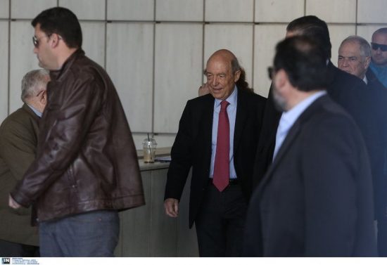 Αυτός είναι ο αστυνομικός που σκότωσε την οικογένειά του και αυτοκτόνησε