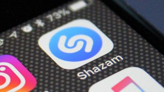 Κομισιόν: Ξεκινά έρευνα για την εξαγορά της Shazam από την Apple