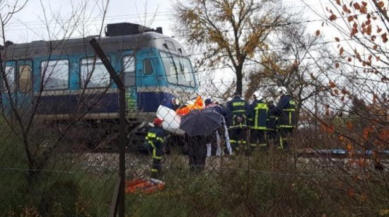 Σύγκρουση τρένου με Ι.Χ στο Βόλο