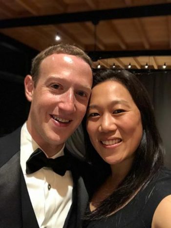 Η φωτογραφία του Mark Zuckeberg που ξεπέρασε το 1.500.000 likes (pic)