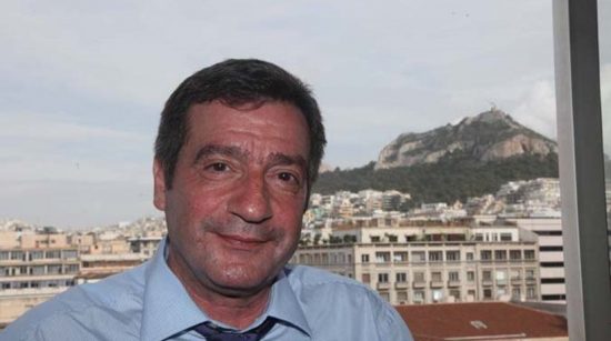 Ο Καμίνης «κηρύσσει τον πόλεμο» στα τραπεζοκαθίσματα του Κολωνακίου