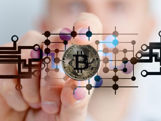 Ασταμάτητο το bitcoin: Ξεπέρασε τα $22.000 και οι αναλυτές λένε ότι έχει κι άλλο πάνω