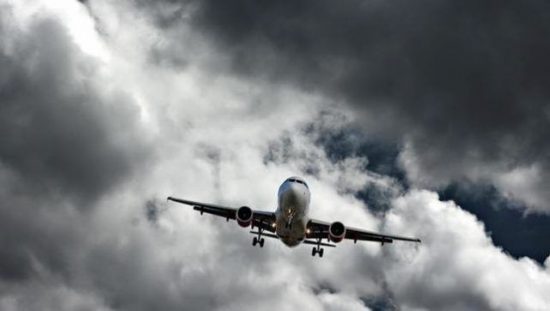 Πανικός σε αεροδρόμιο της Πράγας: Εκκενώθηκε αεροσκάφος