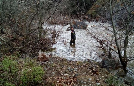 Τραγωδία στην Εύβοια: Τραγικό παιχνίδι της μοίρας για την 27χρονη κόρη (pics)