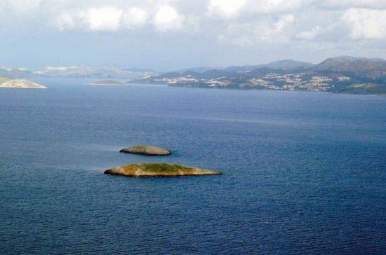 Προκαλεί ξανά το Τουρκικό ΥΠΕΞ: «Καμία αμφιβολία για την κυριαρχία της Τουρκίας πάνω στα Ίμια» – «Να μετράτε τα λόγια σας», απαντά η Αθήνα