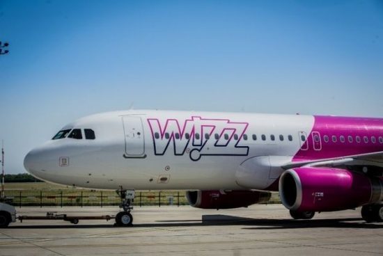 Wizz Air: Επτά νέα διεθνή δρομολόγια από την Αθήνα με εισιτήρια από 14,9 ευρώ