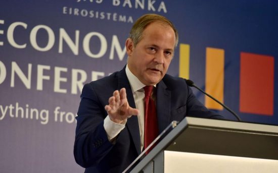 ΕΚΤ: Συζητάμε την έκδοση νέων φθηνών δανείων σε τράπεζες που αντιμετωπίζουν κενό χρηματοδότησης