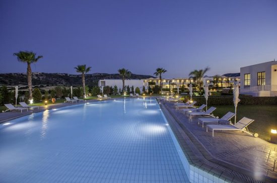 Τι πραγματικά σηματοδοτούν οι πωλήσεις του Lakitira και της βίλας Ψυχάρη