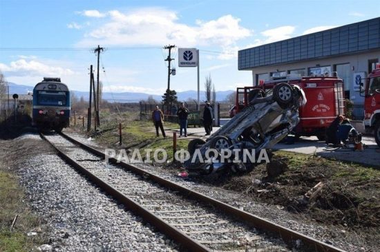 Φλώρινα: Τρένο συγκρούστηκε με ΙΧ – Ένας νεκρός (upd)