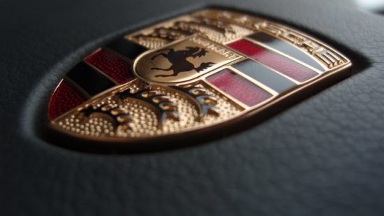 Porsche: Συνελήφθη στέλεχος της εταιρίας για το σκάνδαλο με τους ρύπους