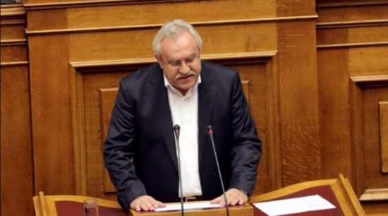 Επική ατάκα βουλευτή ΣΥΡΙΖΑ: Δεν υπάρχουν κατασχέσεις, είναι αφαίρεση χρημάτων από λογαριασμούς (video)