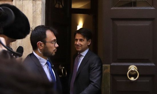 Ιταλία: Επιτεύχθηκε συμφωνία για κυβέρνηση – Πρωθυπουργός ο Τζουσέπε Κόντε