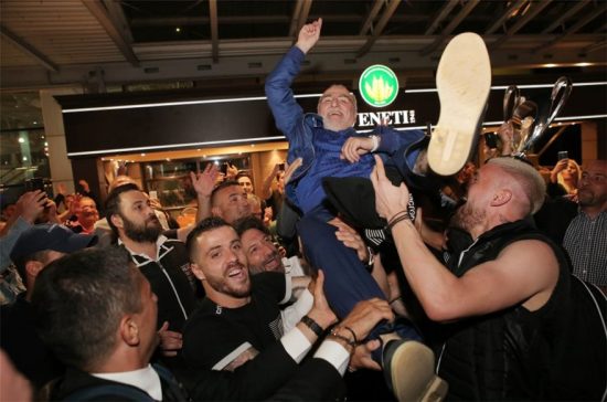 Στιγμές αποθέωσης για τον Ιβάν Σαββίδη! [pics]