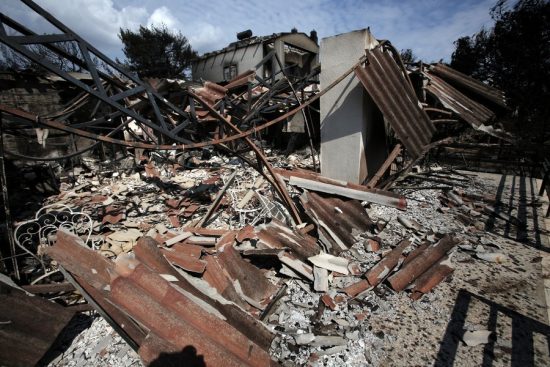 Από την Τρίτη οι αιτήσεις για τη χορήγηση των 5.000 ευρώ στους πυρόπληκτους – Ποια τα δικαιολογητικά