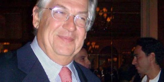Πόλεμος στην ΕΛΛΑΚΤΩΡ: Ο εφοπλιστής Δ. Διαμαντίδης ξεκαθαρίζει: «Εγώ είμαι φίλος του Δημήτρη»