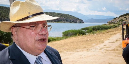 Λοβέρδος: Να κατατεθεί στην Βουλή η επιστολή παραίτησης Κοτζιά