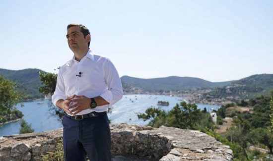 Capital Economics: Εξίσου επικίνδυνη για την παγκόσμια οικονομία η Ελλάδα, με Ιταλία και αμερικανικούς δασμούς