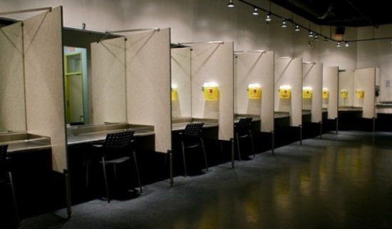 Πλατφόρμα ΜΚΟ: Κάλεσμα στο Υπουργείο Υγείας για λειτουργία χώρων επιτηρούμενης χρήσης ψυχοδραστικών ουσιών