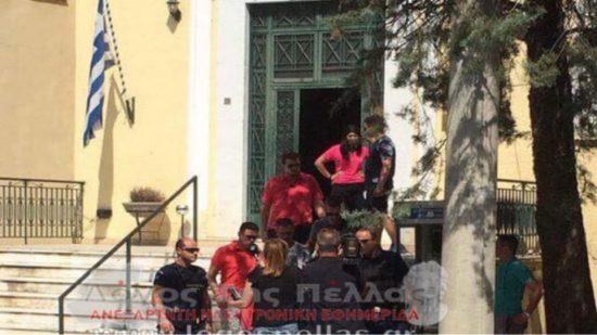Δολοφονία στα Γιαννιτσά: Ελεύθεροι υπό όρους ο πατέρας και οι φίλοι που επιτέθηκαν στον δράστη