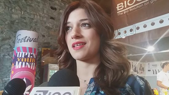 Στη Διεθνή Έκθεση Κάνναβης η Κατερίνα Νοτοπούλου και ο Γιάννης Μπουτάρης (video)