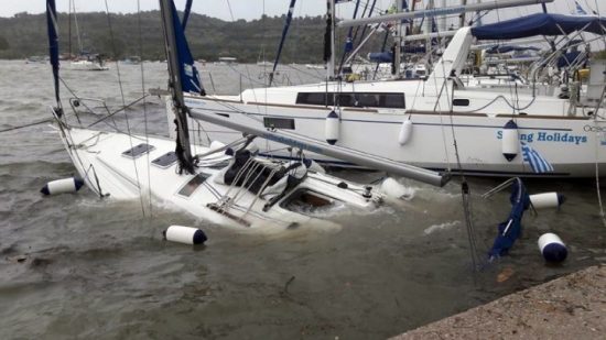 Τεράστια προβλήματα στην ακτοπλοΐα: Πού ισχύει απαγορευτικό απόπλου