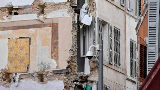 Γαλλία: Τρεις τραυματίες από κατάρρευση μπαλκονιού στη Μασσαλία