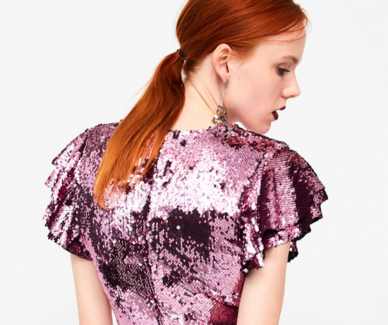 ZARA: Δέκα αστραφτερά φορέματα με παγιέτα, ιδανικά για τις γιορτινές μέρες!