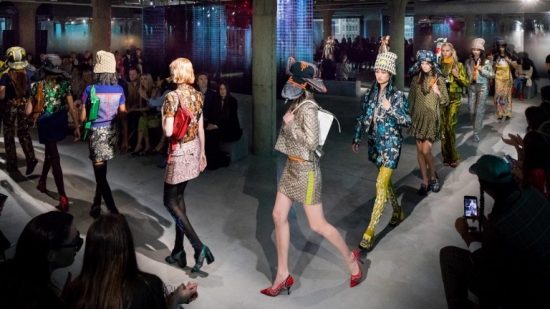 Γιατί η Prada και η Louis Vuitton θα ταξιδέψουν στη Νέα Υόρκη τον Μάιο