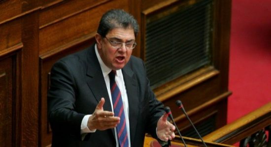 Απαλλάχθηκε ο Χρ. Βερελής για την υπόθεση των τρόλει, γνωστή ως Man