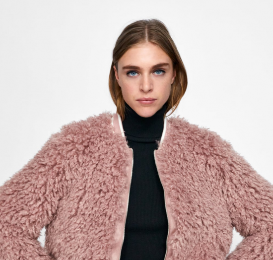 ZARA: Δέκα τέλεια κομμάτια για να αγοράσετε τώρα στις ενδιάμεσες εκπτώσεις