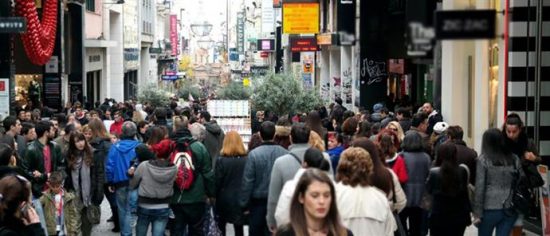Τελευταία ψώνια Πρωτοχρονιάς: Πώς θα λειτουργήσουν τα καταστήματα σήμερα Κυριακή και τη Δευτέρα